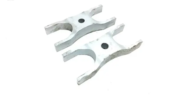 Audi A4 S4 B9 8W Fuel Injector clamp holder 04L216A