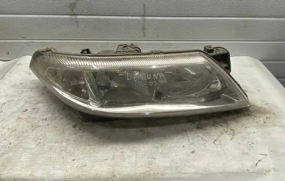 Renault Laguna II Headlight/headlamp 89004686