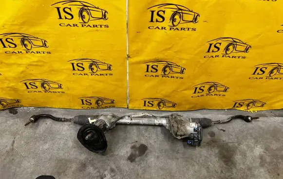 Steering wheel axle set