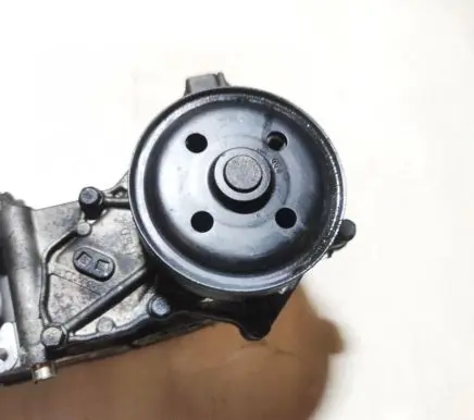 Honda CR-V Water pump