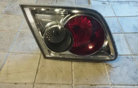 Mazda 6 Tailgate rear/tail lights 22661971