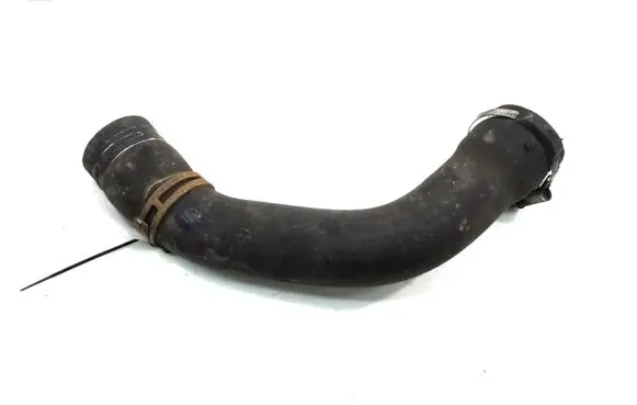 Mercedes-Benz Vito Viano W639 Engine coolant pipe/hose A6395017882