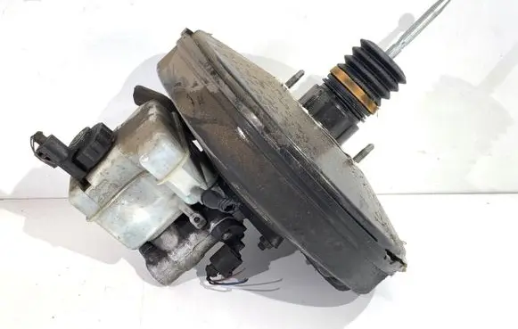 Volkswagen PASSAT B6 Brake booster 3C1614105AH