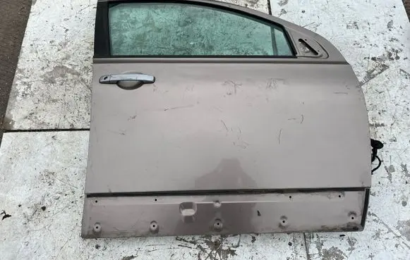 Nissan Qashqai Front door 