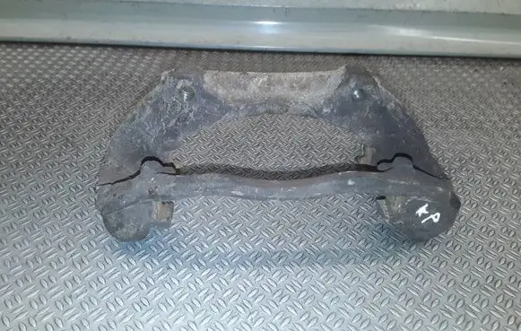Mercedes-Benz E W211 Front Brake Caliper Pad/Carrier 