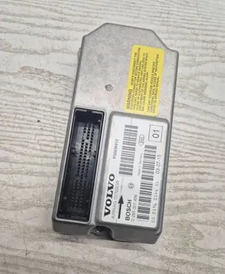 Volvo V70 Airbag control unit/module P30658912 0285001456 030196014601