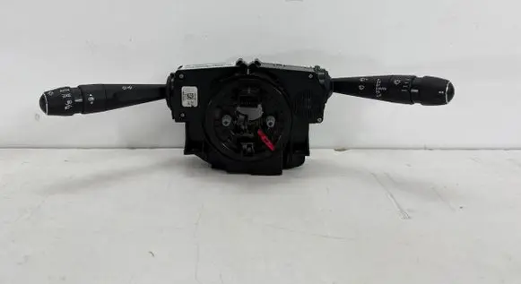 Peugeot Partner Tailgate/trunk/boot open switch 98477392ZD