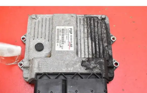 Suzuki Swift I Engine control unit/module ECU 55195173AB