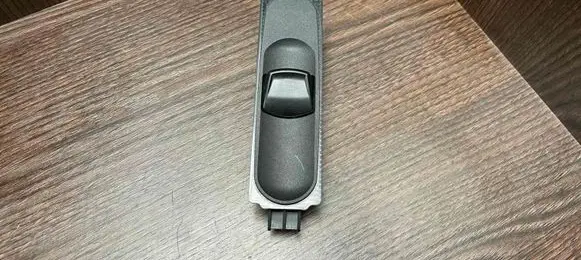 Mercedes-Benz Sprinter W906 Electric window control switch 9065450913 A9065450913