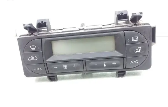 Citroen C3 Climate control unit 96530443XT