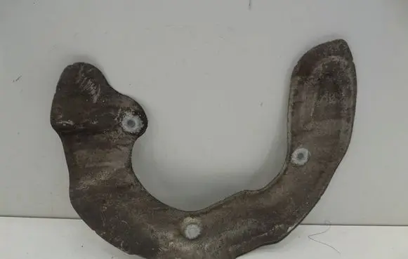 Mini One - Cooper F56 F55 Front brake disc dust cover plate 