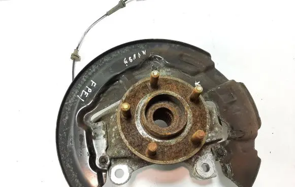 Ford Mondeo MK IV Front wheel hub