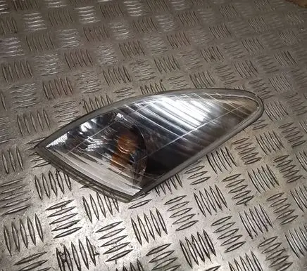 Front indicator light