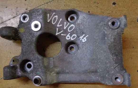 Volvo V60 A/C compressor mount bracket 9646719580