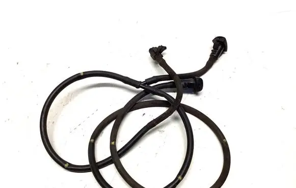 Hyundai ix35 Windshield washer spray nozzle 