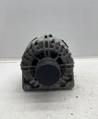 Renault Megane IV Generator/alternator 231006293R 2722638C A4209064900