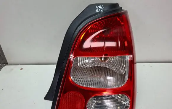 Renault Twingo II Rear/tail lights S27639816 8200387889