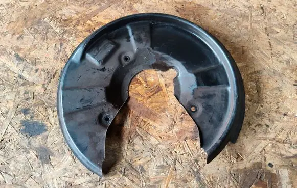 Audi A4 S4 B7 8E 8H Rear brake disc plate dust cover 8E0615611J 0325