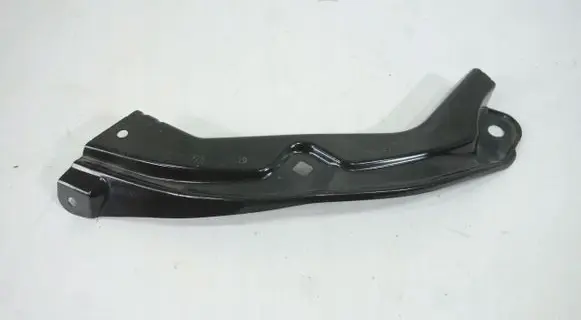 Skoda Fabia Mk3 (NJ) Headlight/headlamp mounting bracket 6V0805931