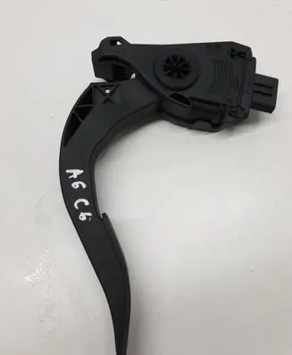 Audi A6 S6 C6 4F Accelerator throttle pedal 8K1723523