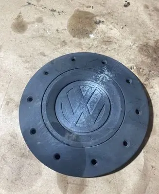 Volkswagen Transporter - Caravelle T5 Original wheel cap 7H0601151B