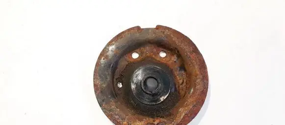 Toyota Avensis T250 Coil spring mount 