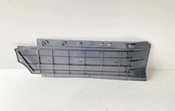 Hyundai Santa Fe Engine splash shield/under tray 842152W000