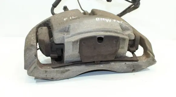 BMW 7 F01 F02 F03 F04 Front brake caliper