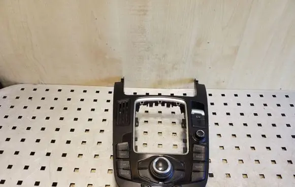 Audi A5 8T 8F Head unit multimedia control 8T0919609WFX