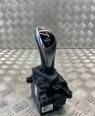BMW 3 F30 F35 F31 Gear shifter/selector 9296899