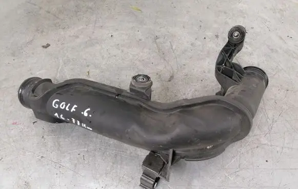 Volkswagen Golf VI Intercooler hose/pipe 1K0145762HS 0281002977