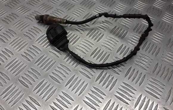 Audi A4 S4 B5 8D Lambda probe sensor 0258306287