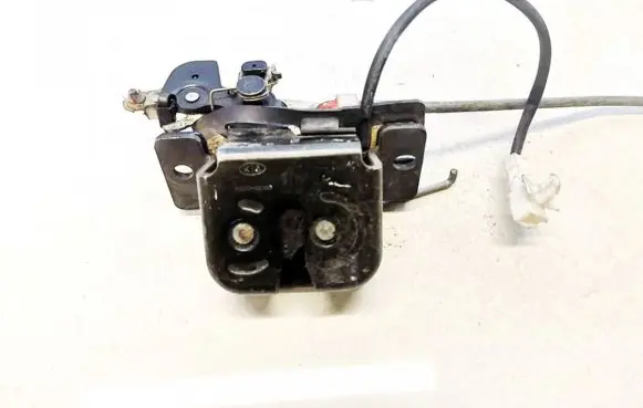KIA Sorento Tailgate/trunk/boot lock/catch/latch 812303e000 81230-3e000