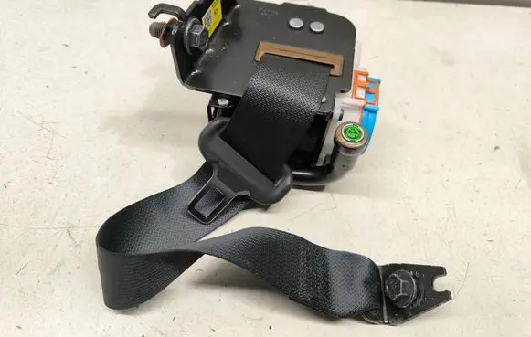 Hyundai Kona I Rear seatbelt 89880J9100