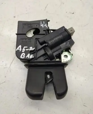 Audi A5 8T 8F Tailgate/trunk/boot lock/catch/latch 4F5827505 4F5827505D