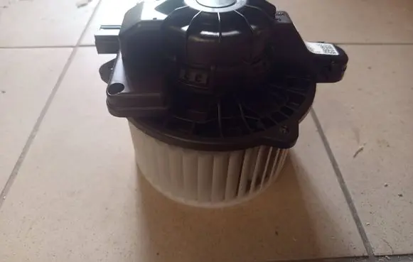 KIA Niro Heater fan/blower D316CWFAA01 A5015170704 L0373S0260