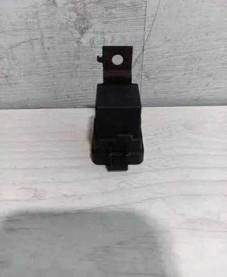 Chrysler Town u0026 Country V Coolant fan relay 56007080AB