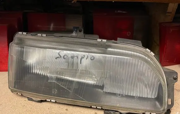 Ford Scorpio Headlight/headlamp 0301072106