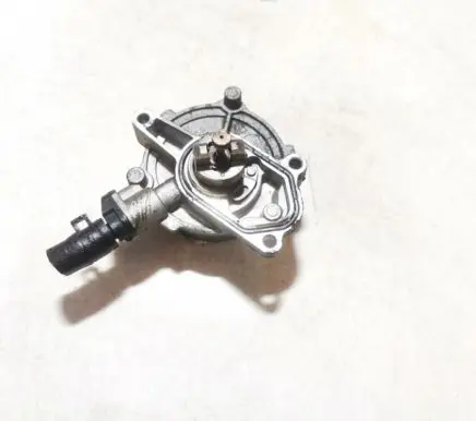 KIA Soul Vacuum pump 288102A101