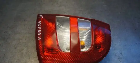 Skoda Fabia Mk1 (6Y) Rear/tail lights 6Y6945112