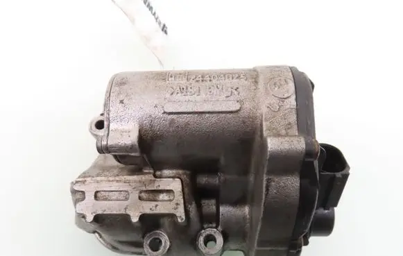 Opel Signum EGR valve 24404025