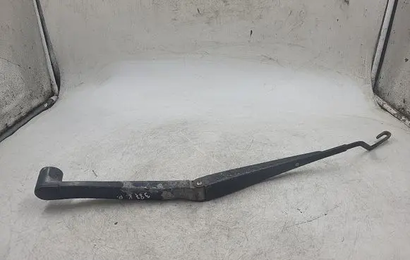 Mitsubishi Lancer X Front wiper blade arm 