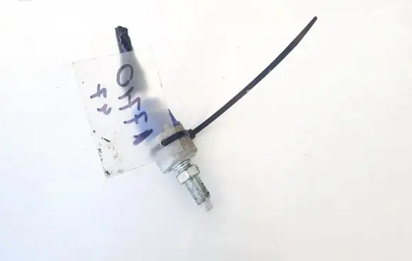 Toyota RAV 4 (XA20) Brake pedal sensor switch