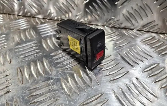 Audi A4 S4 B5 8D Hazard light switch 8D0941509C