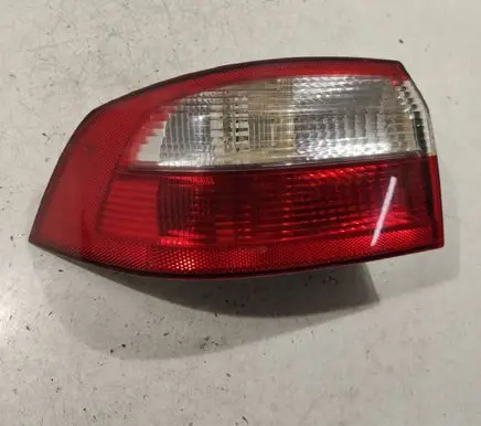 Renault Laguna II Rear/tail lights 8200002473