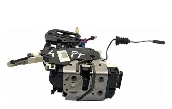 Mercedes-Benz A W176 Rear door lock A2047302835