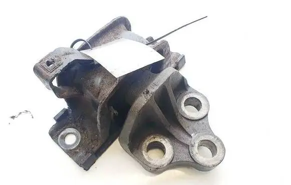 Opel Corsa D Engine mount bracket 13130742