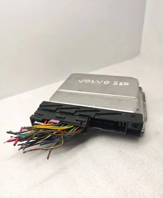 Volvo S60 Engine control unit/module 0281010319 28SA5360