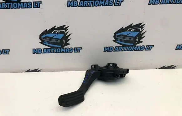 Volvo S80 Accelerator throttle pedal 6G929F836DD