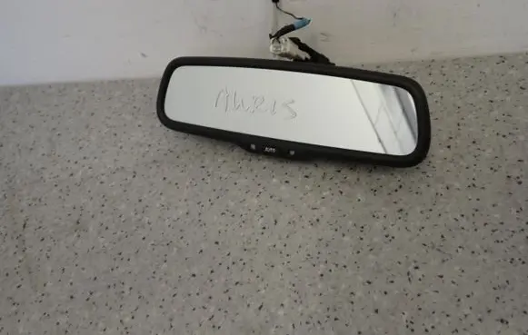 Toyota Auris 150 Rear view mirror (interior) 